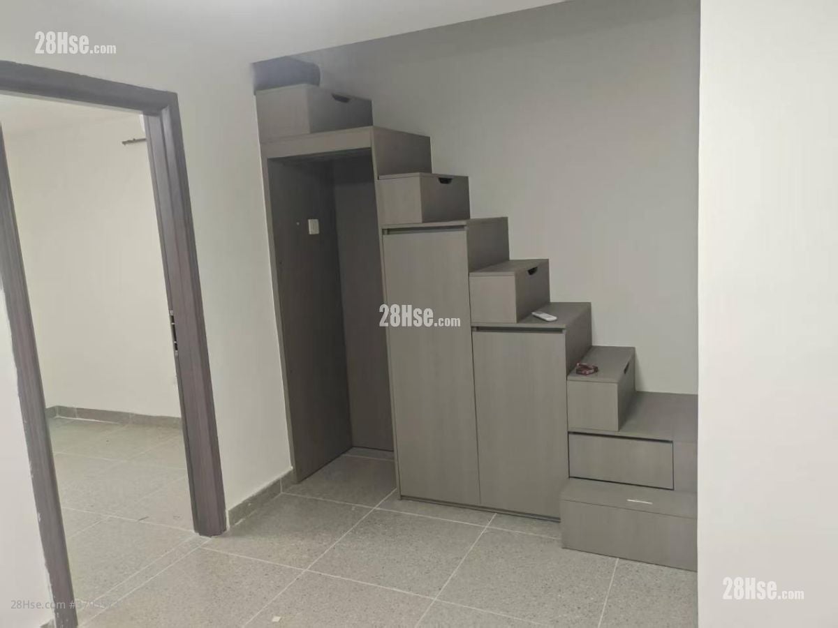 Fanling Rental 3 Bedrooms , 1 Bathroom 450 ft²