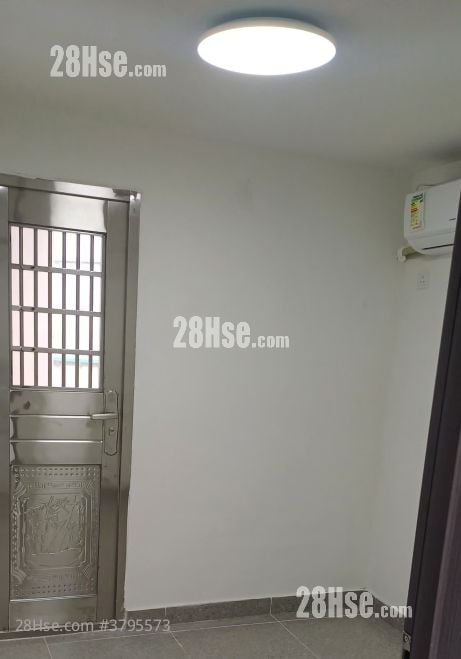 Fanling Rental 3 Bedrooms , 1 Bathroom 450 ft²