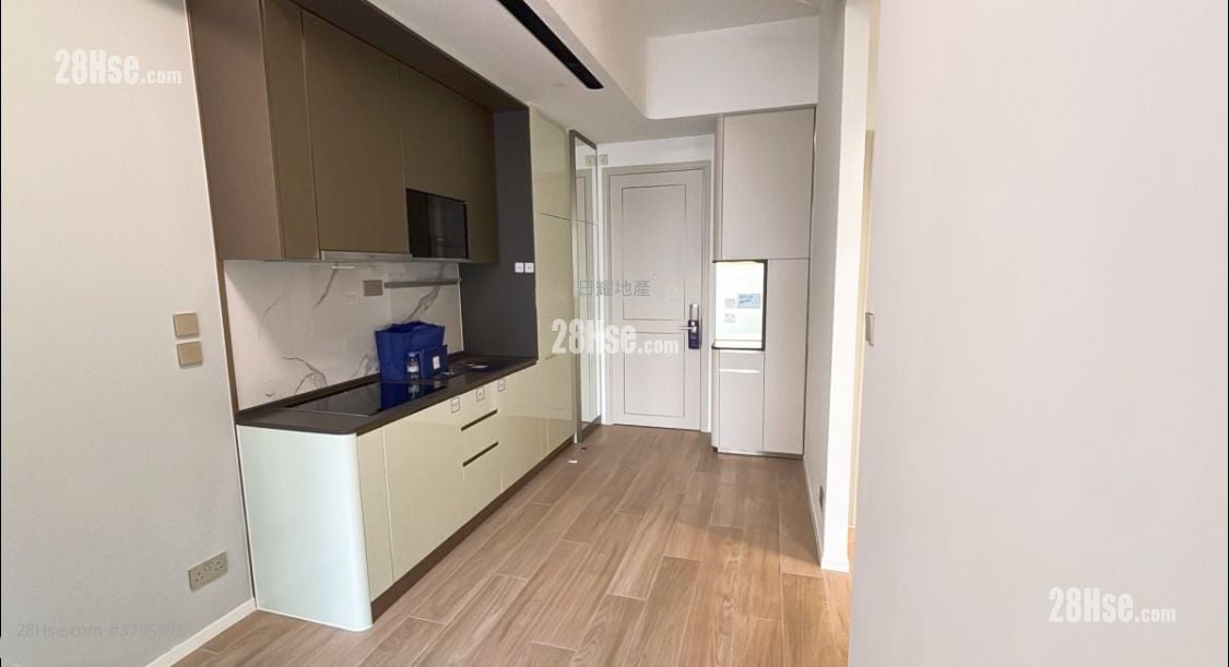 Spring Garden Rental 2 Bedrooms , 1 Bathroom 398 ft²