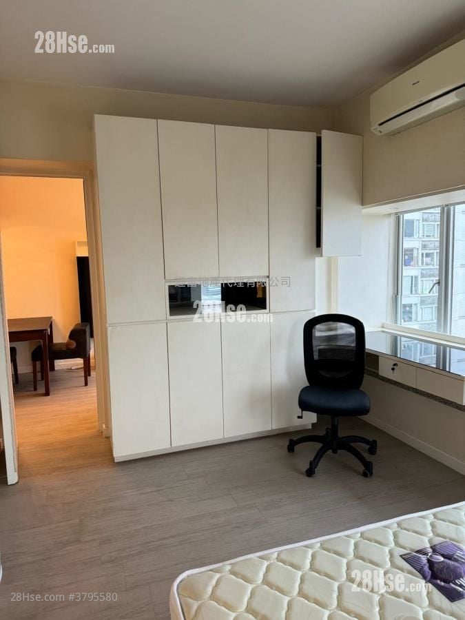 The Metropolis Residence Rental 1 Bedroom , 1 Bathroom 471 ft²