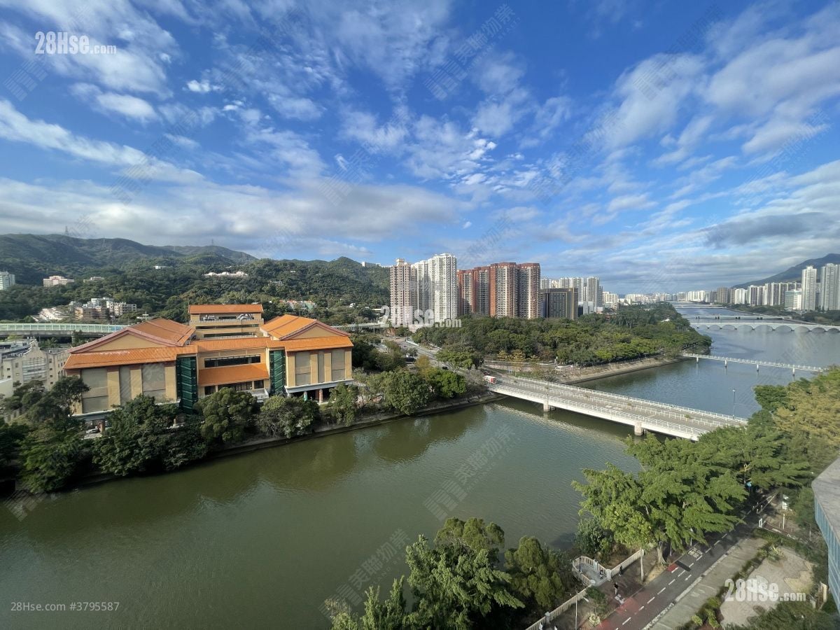 The Riverpark Sell 3 Bedrooms 938 ft²