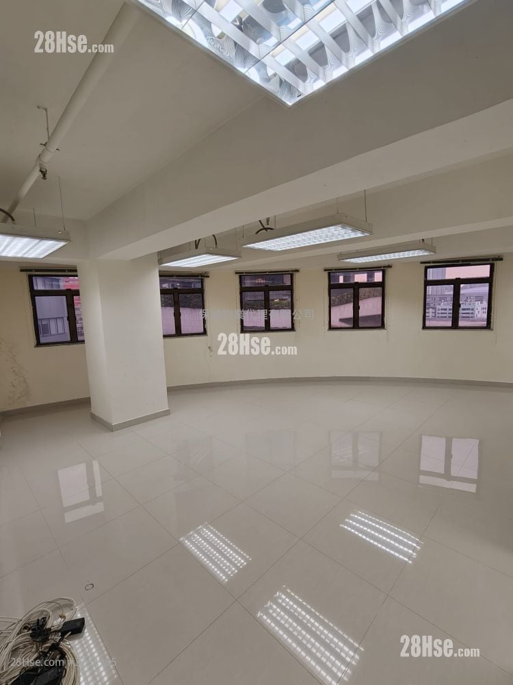 宝隆中心 租盘 500 平方尺