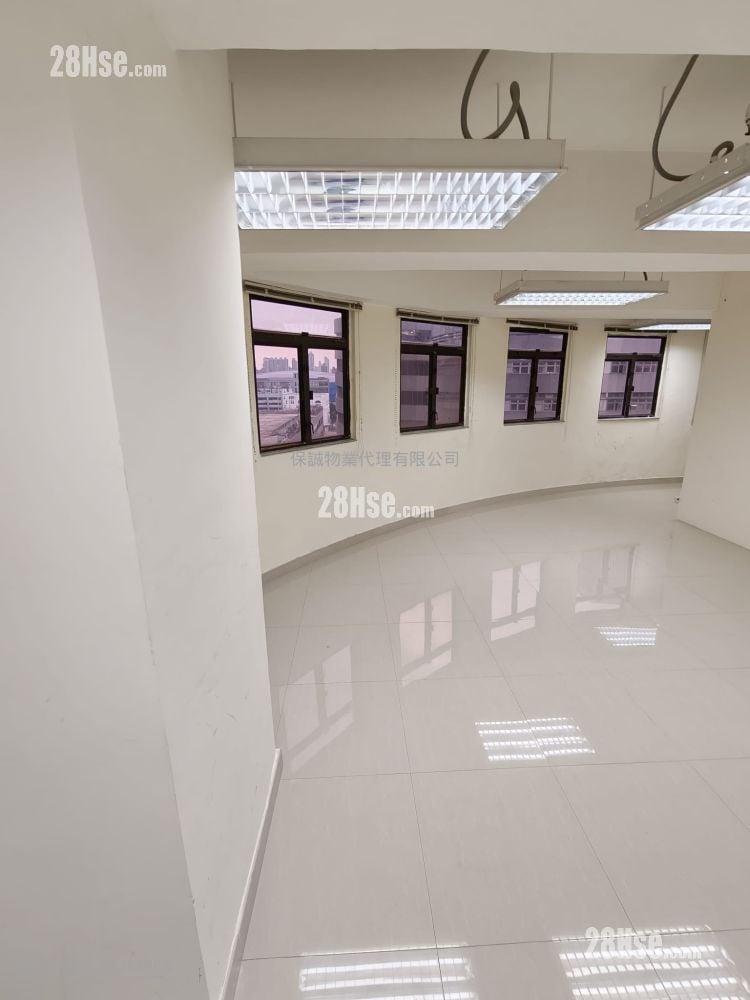 宝隆中心 租盘 500 平方尺
