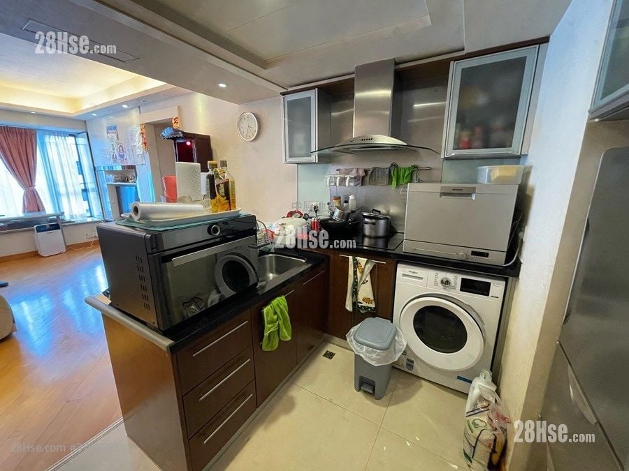 Chelsea Court Sell 2 Bedrooms 474 ft²