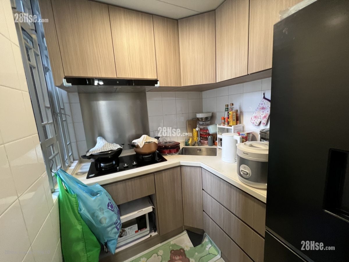 屏欣苑 售盘 2 房 , 1 浴室 376 平方尺