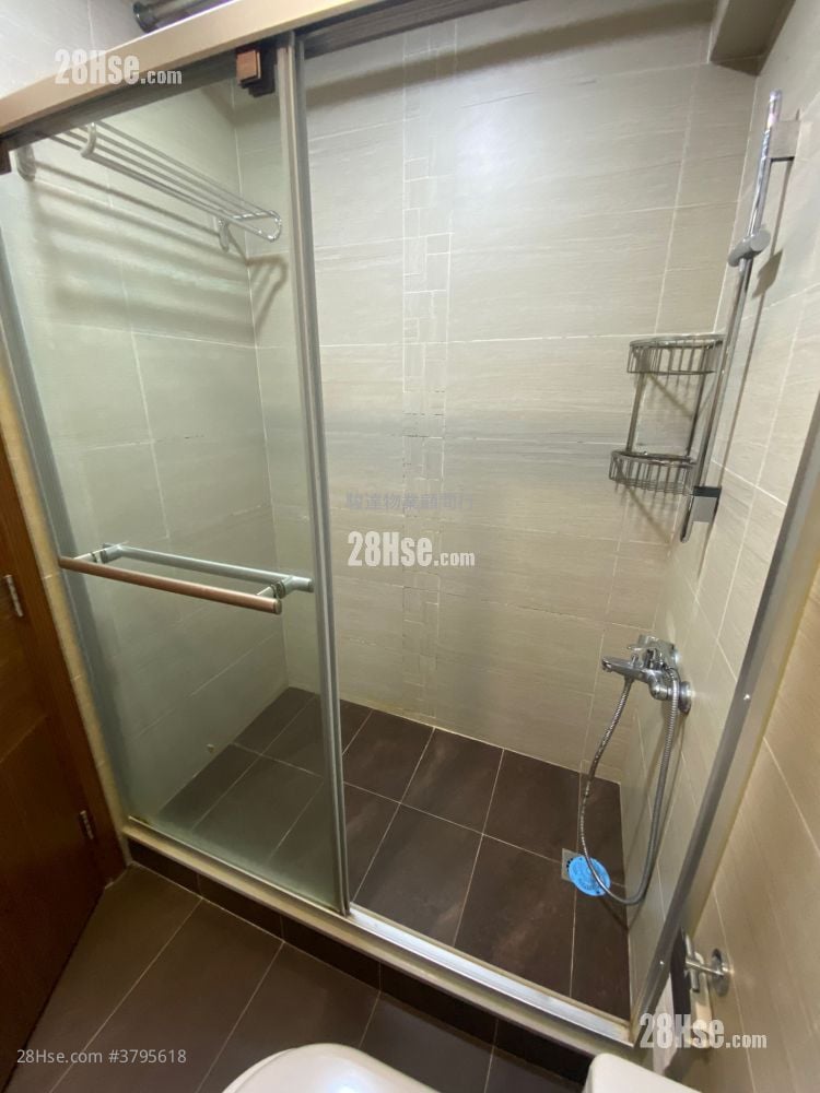 Bowring Building Sell 2 Bedrooms , 1 Bathroom 497 ft²