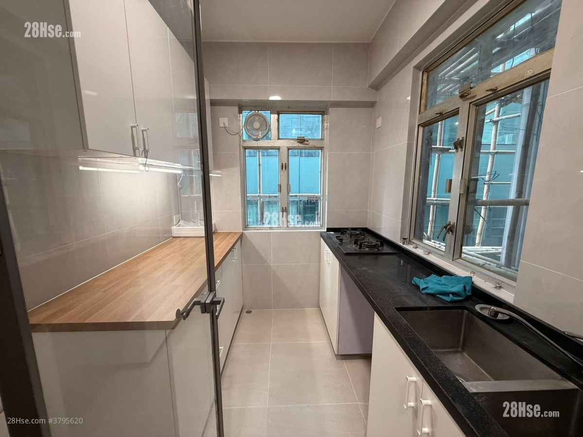 耀基大楼 租盘 3 房 , 2 浴室 700 平方尺