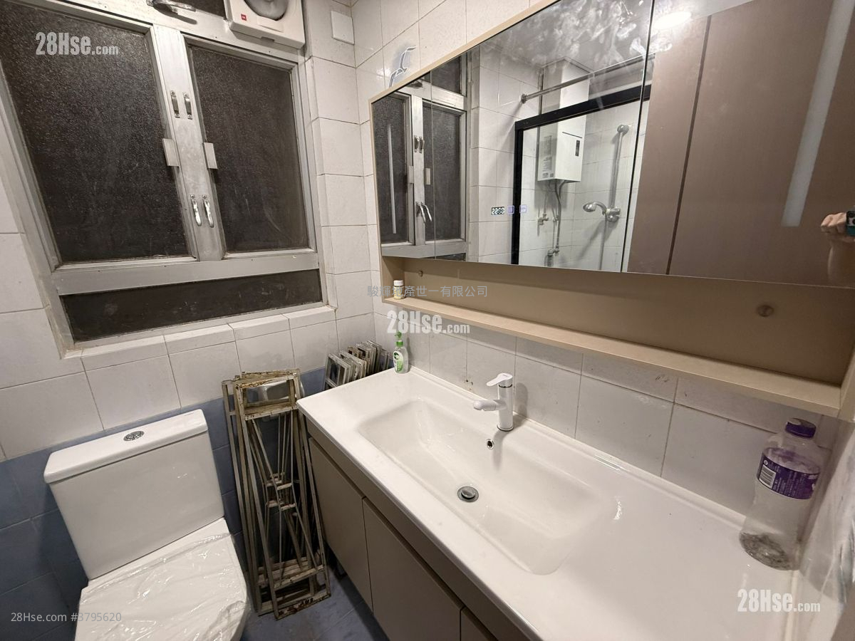 耀基大楼 租盘 3 房 , 2 浴室 700 平方尺