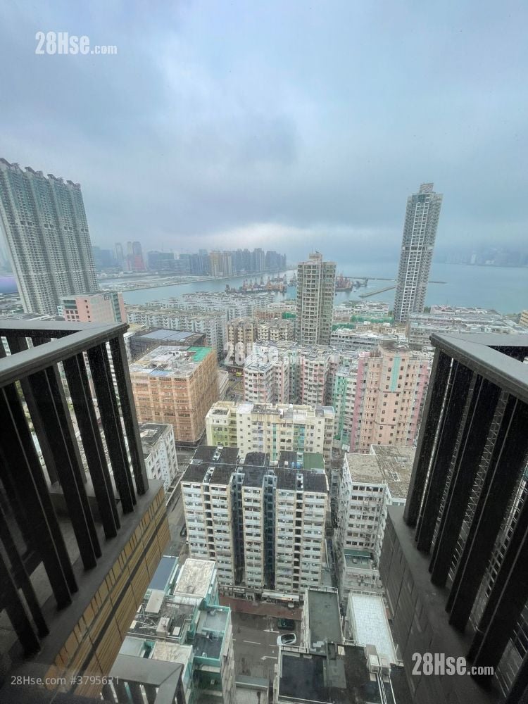 Artisan Garden Rental 1 Bedroom , 1 Bathroom 299 ft²