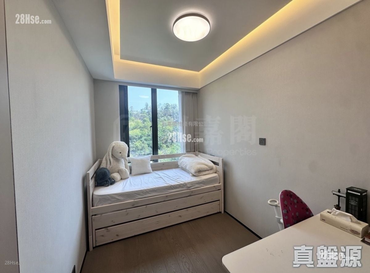 Mantin Heights Sell 4 Bedrooms 1,477 ft²