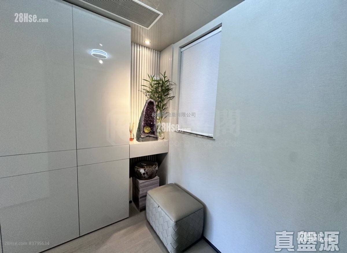 Mantin Heights Sell 4 Bedrooms 1,477 ft²