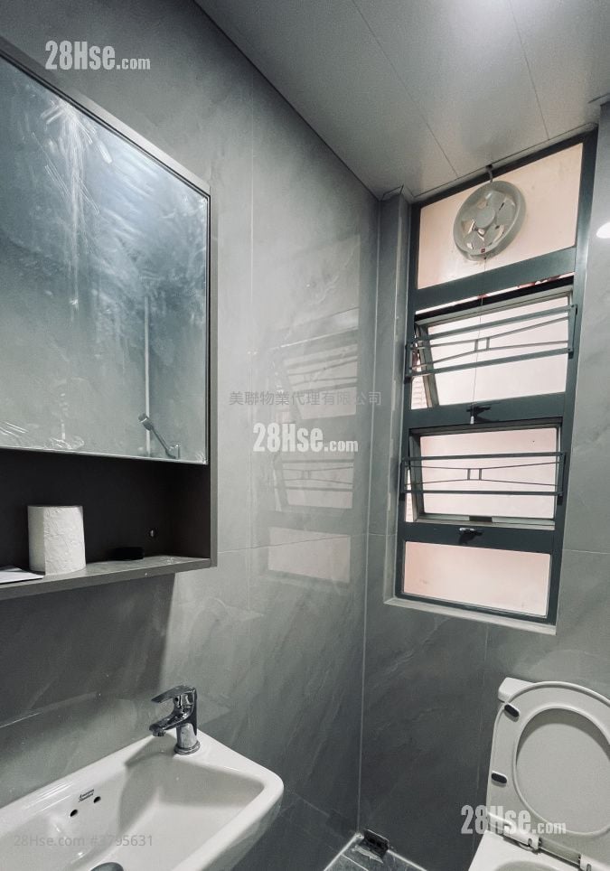 Good View New Village Sell 2 Bedrooms 368 ft²