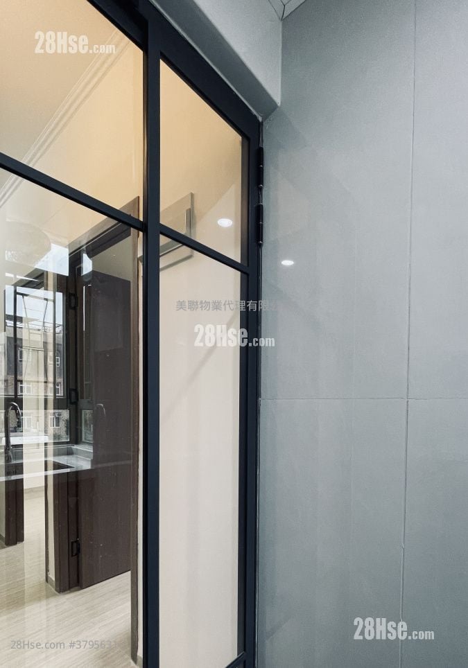 Good View New Village Sell 2 Bedrooms 368 ft²