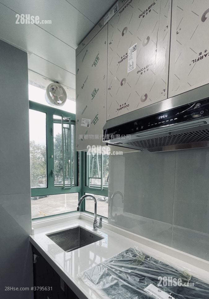 Good View New Village Sell 2 Bedrooms 368 ft²