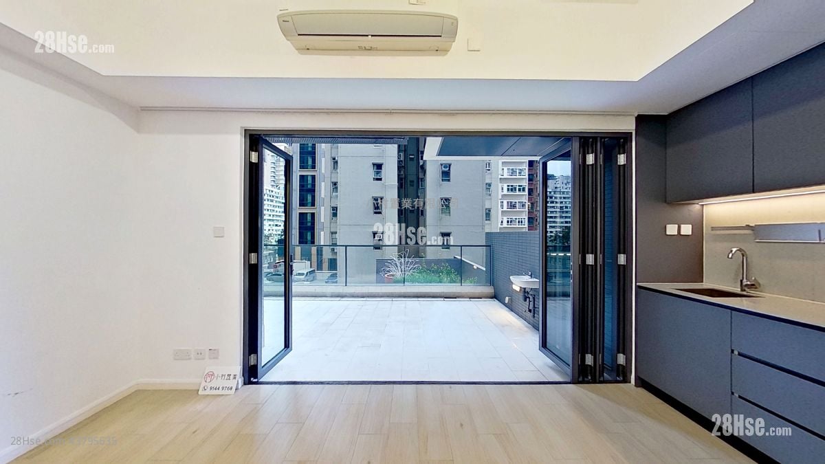 living room: Madera Garden Rental 2 Bedrooms , 1 Bathroom 377 ft²