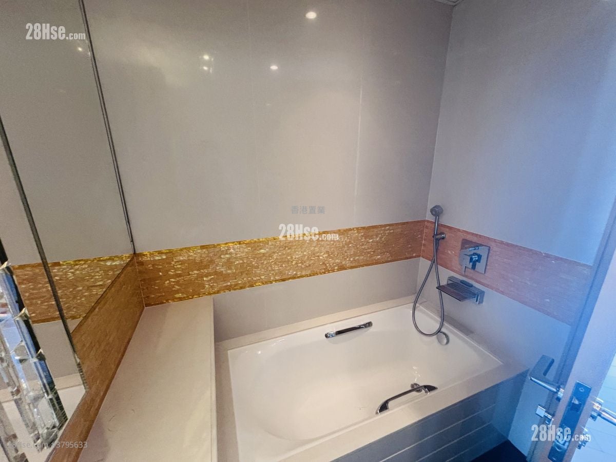 The Masterpiece Rental 2 Bedrooms , 2 Bathrooms 1,133 ft²