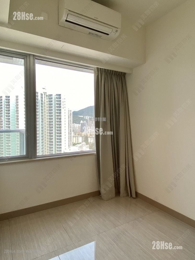 Cullinan West Rental 1 Bedroom , 1 Bathroom 350 ft²