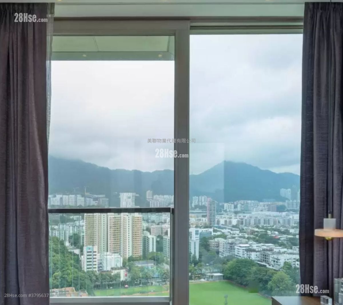 High Park Grand Sell 3 Bedrooms , 2 Bathrooms 1,016 ft²