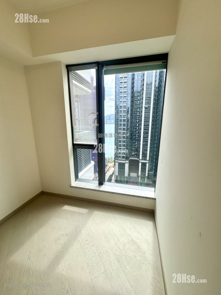 One Victoria Rental 1 Bedroom , 1 Bathroom 338 ft²