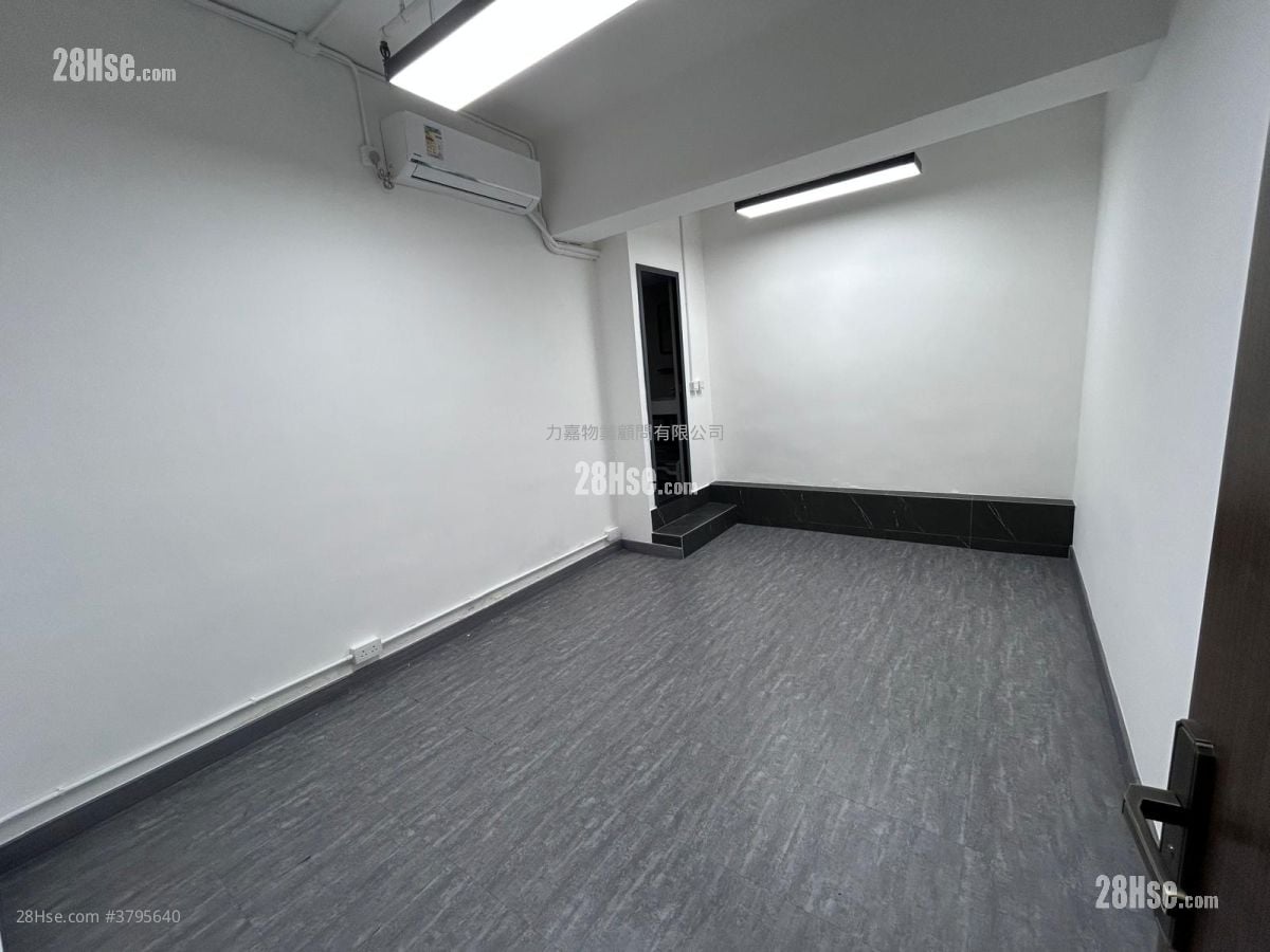 华发工业大厦 租盘 1 厕所 438 平方尺