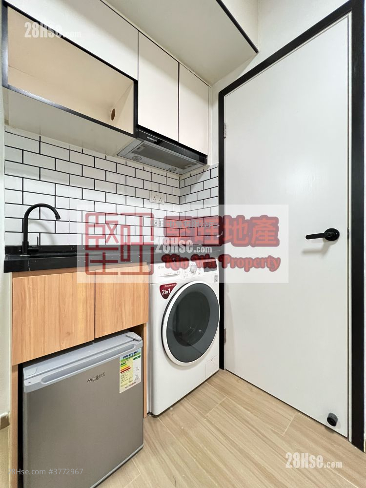 Chinese Mansion Rental 1 Bedroom , 1 Bathroom 140 ft²