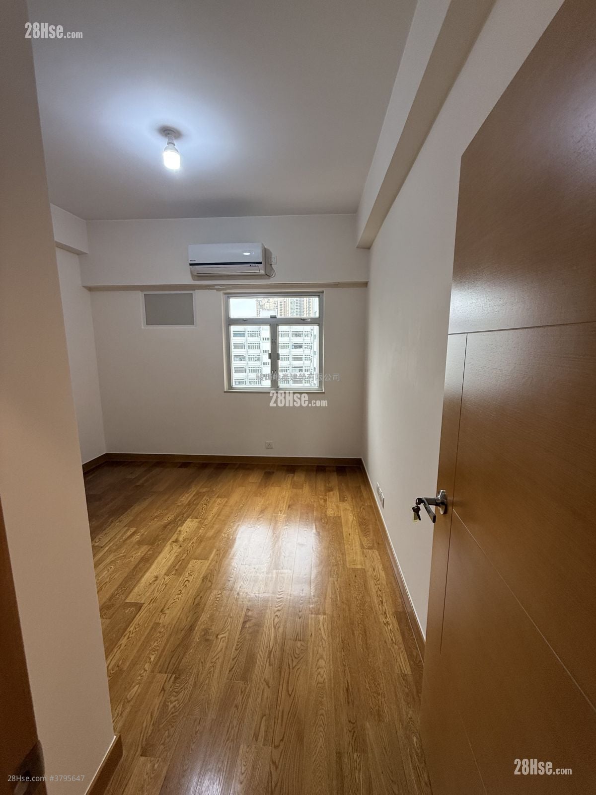 The Dahfuldy Rental 4 Bedrooms , 3 Bathrooms 1,514 ft²