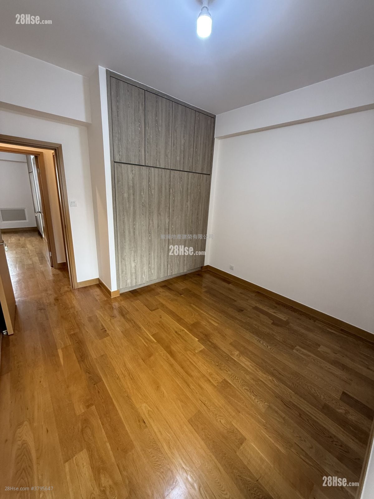 The Dahfuldy Rental 4 Bedrooms , 3 Bathrooms 1,514 ft²