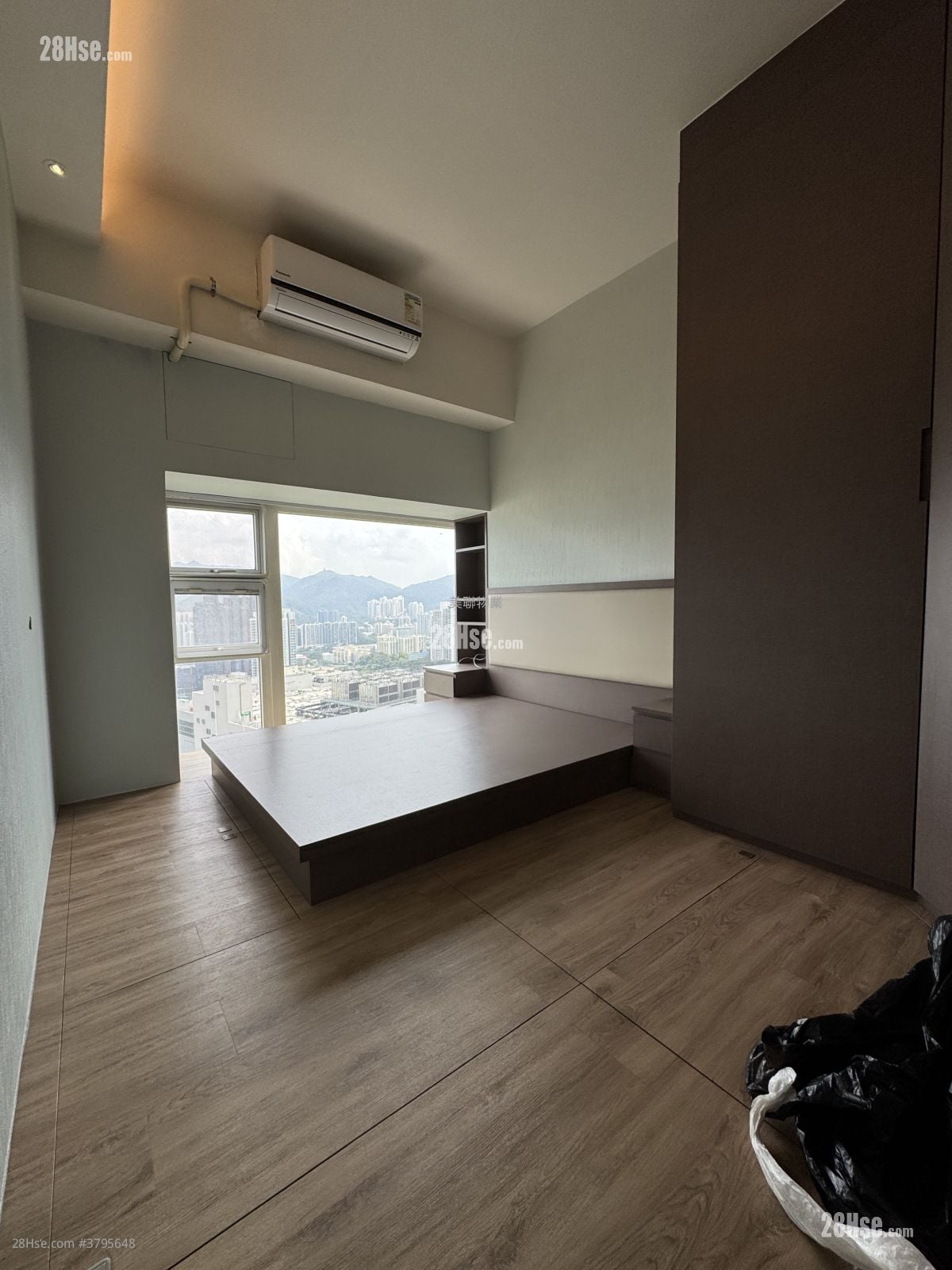 主人房: 晋名峰 租盘 2 房 , 1 浴室 568 平方尺