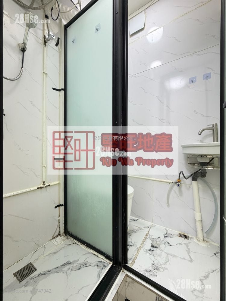 单幢楼房 租盘 开放式间隔 , 1 浴室 130 平方尺