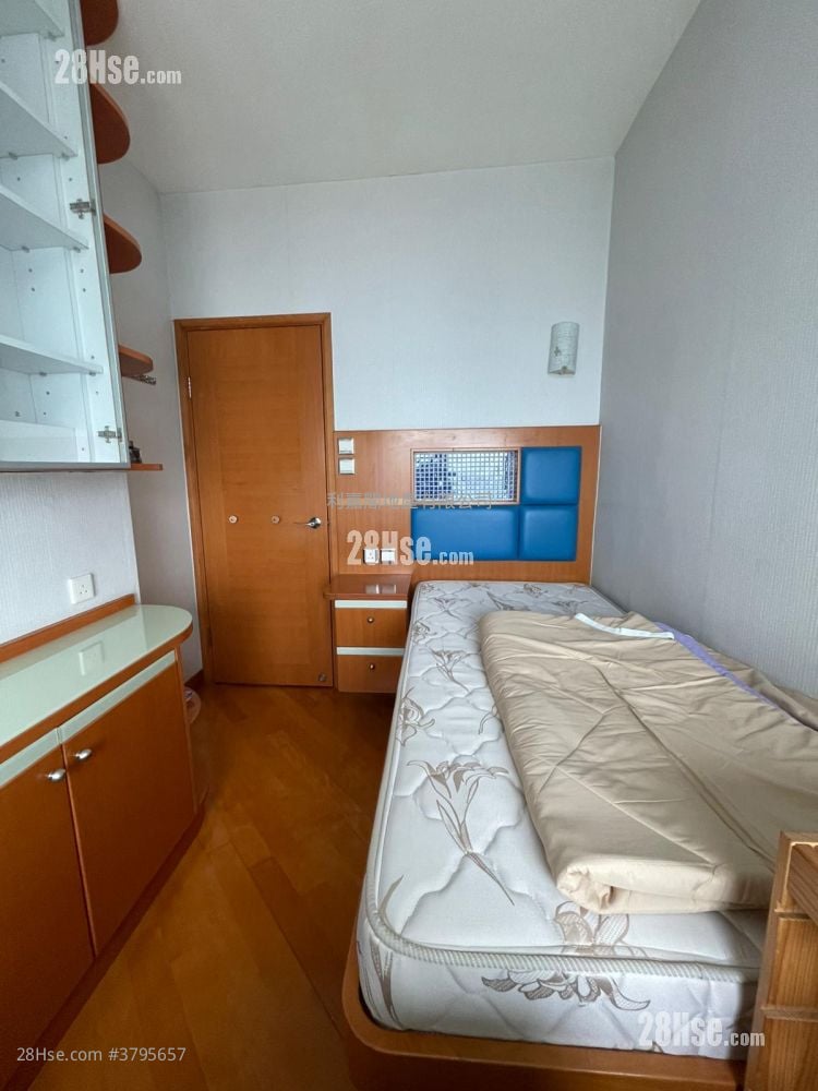 蓝天海岸 租盘 3 房 , 2 浴室 912 平方尺