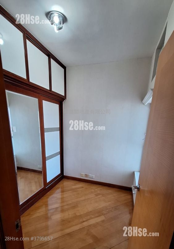 蓝天海岸 租盘 3 房 , 2 浴室 912 平方尺