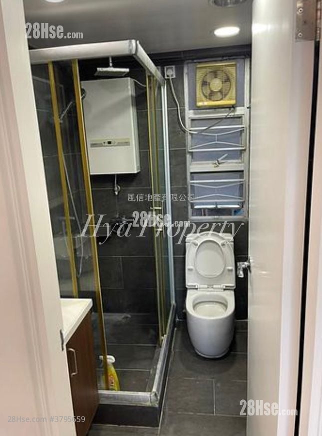 中源中心 租盘 1 房 , 1 浴室 334 平方尺