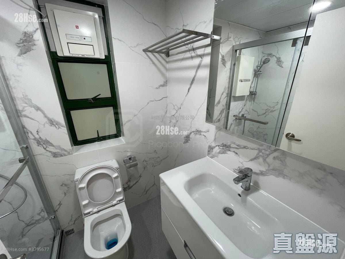 东港城 售盘 2 房 524 平方尺