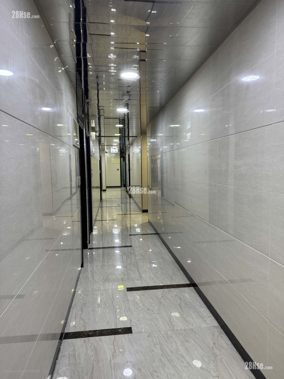 Tai Tak Industrial Building Rental 1 Toilet