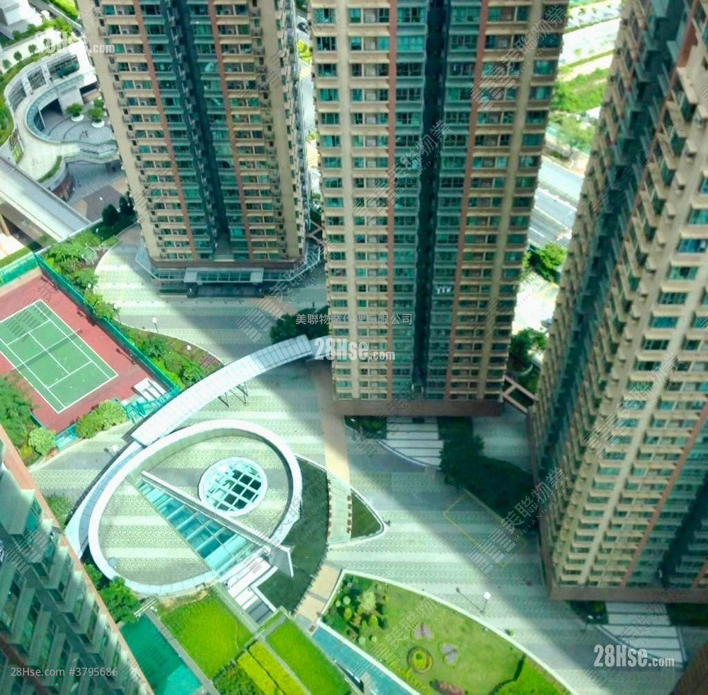 Park Central Sell 2 Bedrooms , 1 Bathroom 406 ft²