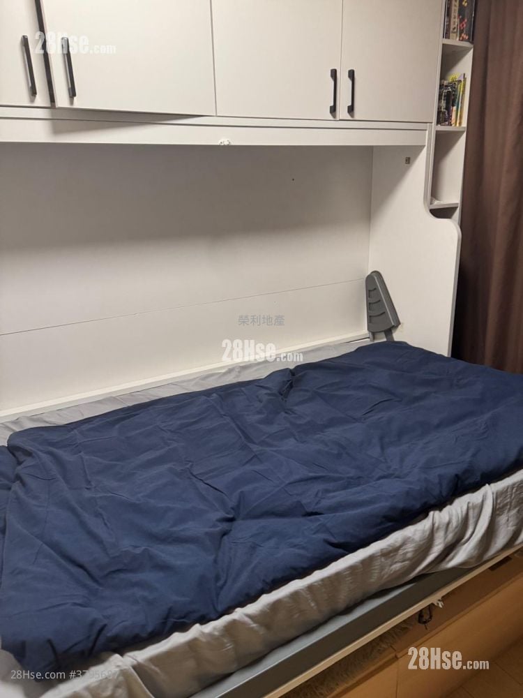 Eltanin Square Mile Sell Studio , 1 Bathroom 198 ft²