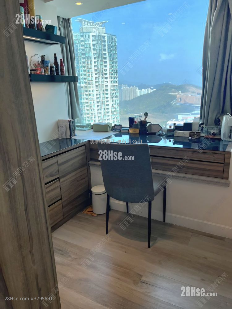 领凯 售盘 4 房 , 2 浴室 1,002 平方尺