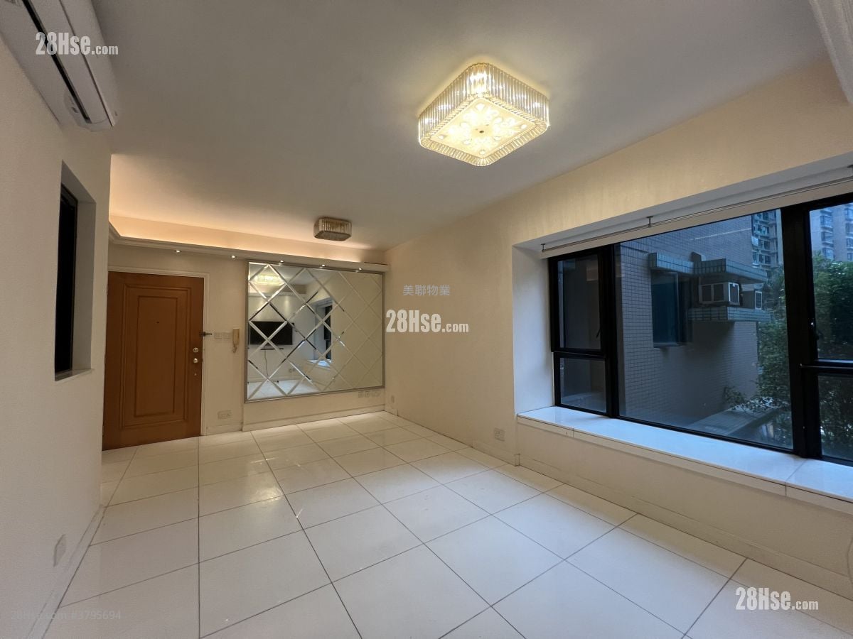 Park Island Sell 2 Bedrooms , 1 Bathroom 549 ft²