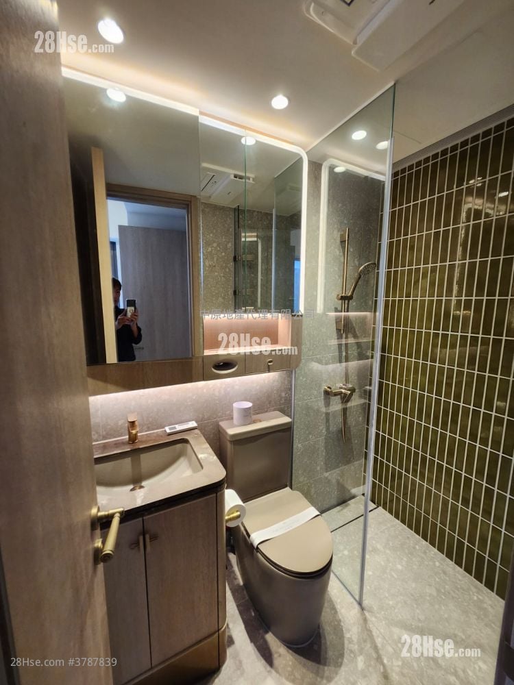 柏蔚森 租盘 2 房 , 1 浴室 560 平方尺