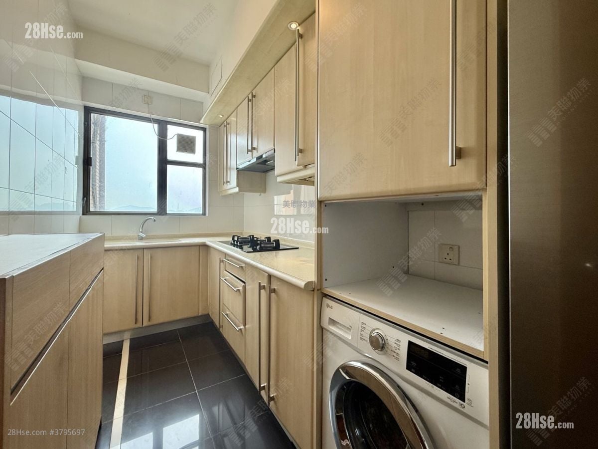 The Belcher's Sell 3 Bedrooms , 2 Bathrooms 1,109 ft²