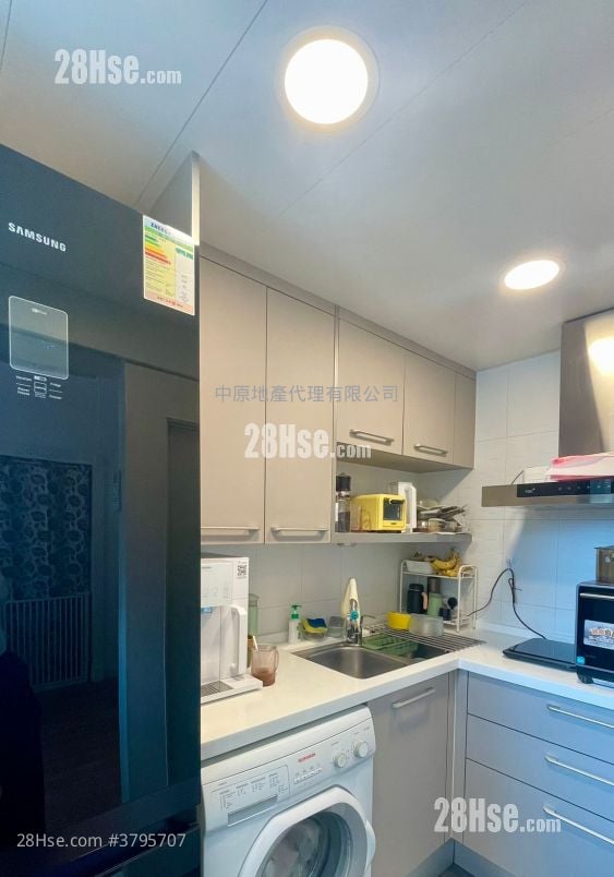 Park Island Sell 2 Bedrooms , 1 Bathroom 476 ft²