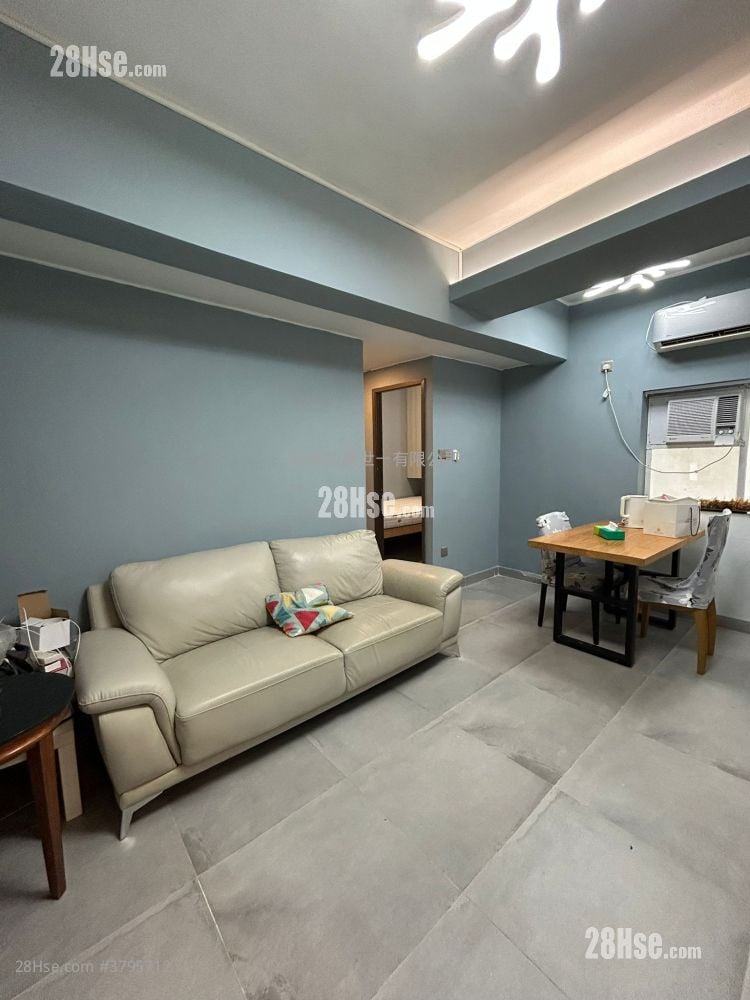 Kiu Fung Mansion Sell 4 Bedrooms , 2 Bathrooms 617 ft²