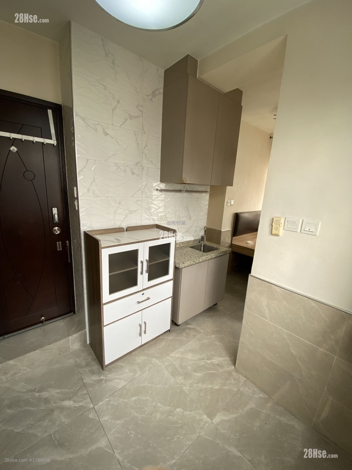 Apartment Rental Studio , 1 Bathroom 170 ft²