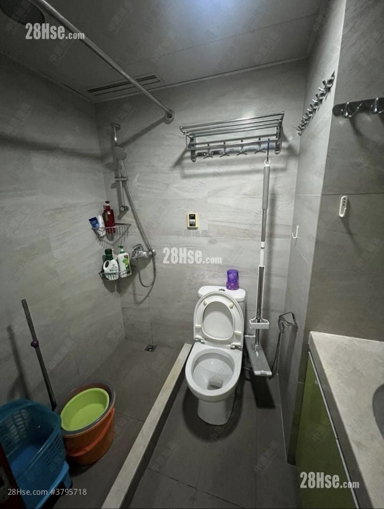 The Apex Sell 2 Bedrooms , 1 Bathroom 474 ft²