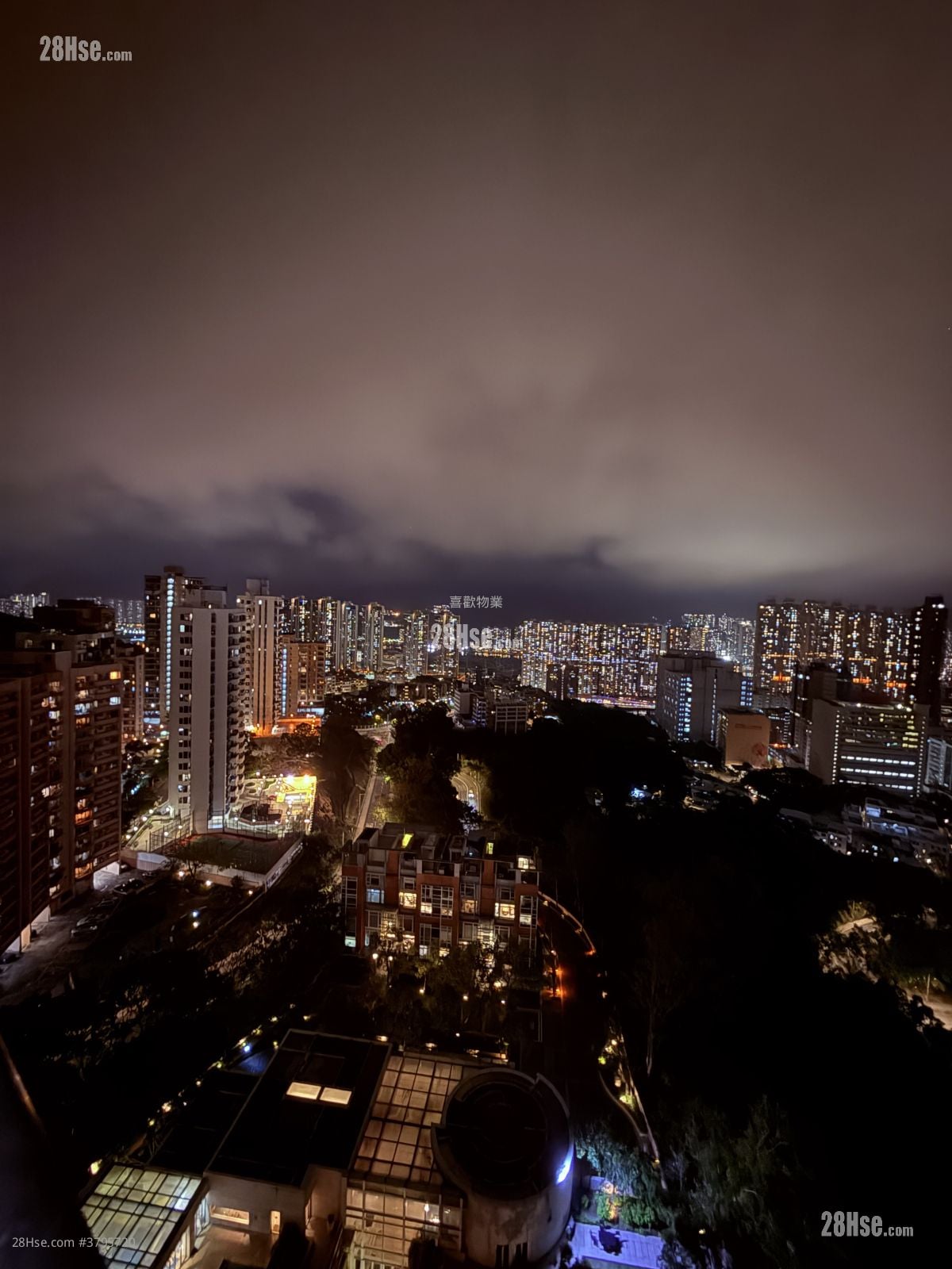 晋名峰 租盘 3 房 , 2 浴室 753 平方尺