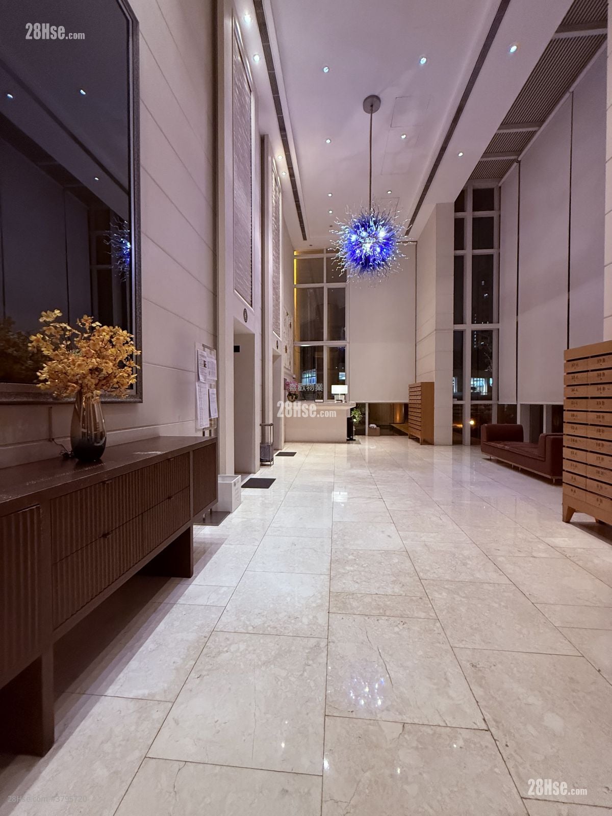 晋名峰 租盘 3 房 , 2 浴室 753 平方尺