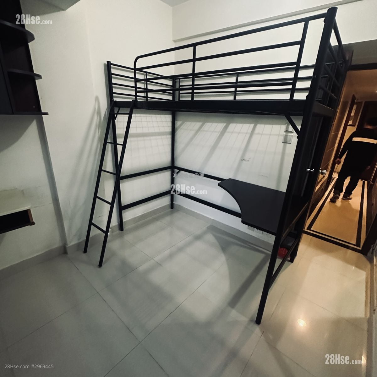 五洲大厦 租盘 开放式间隔 , 1 浴室 100 平方尺