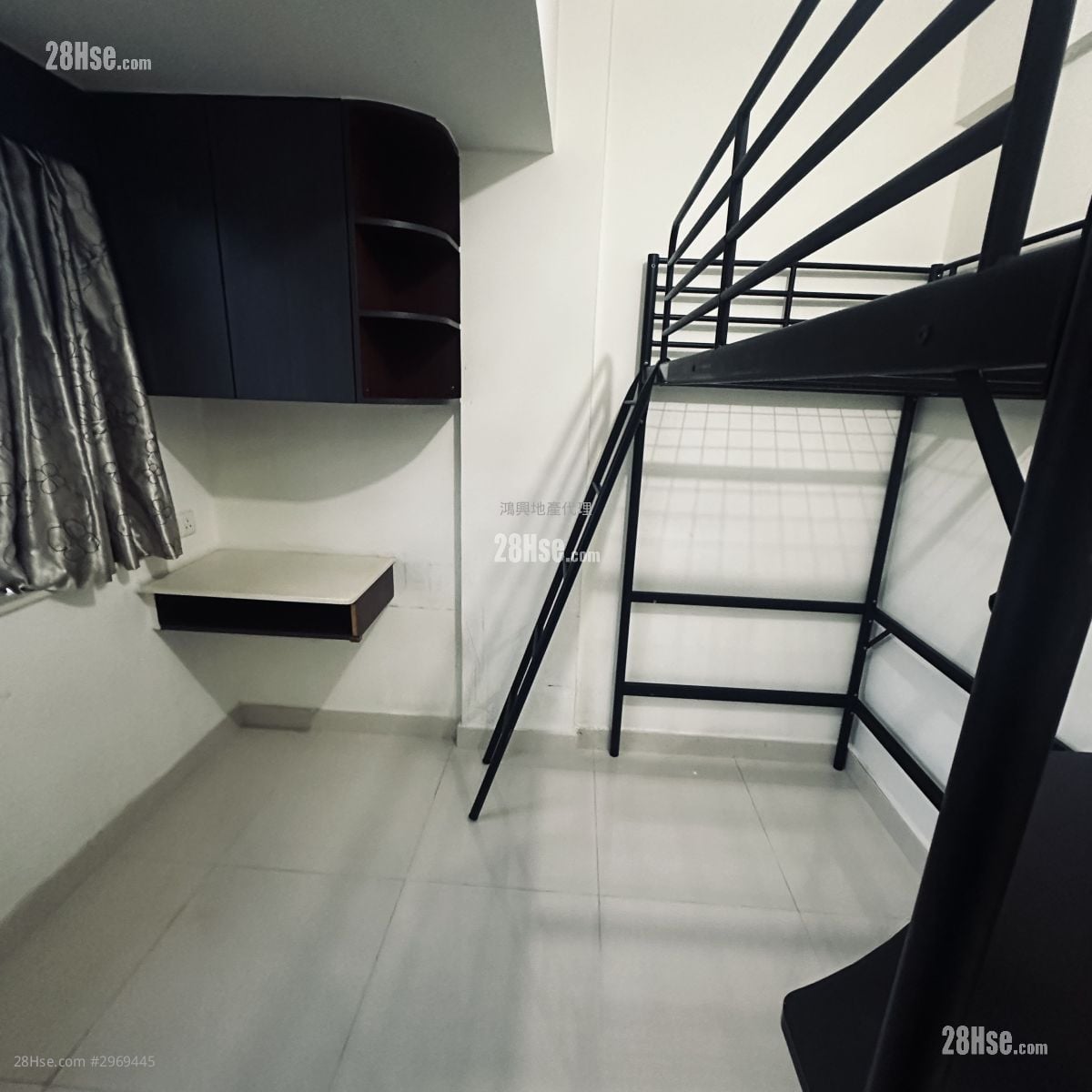 五洲大厦 租盘 开放式间隔 , 1 浴室 100 平方尺