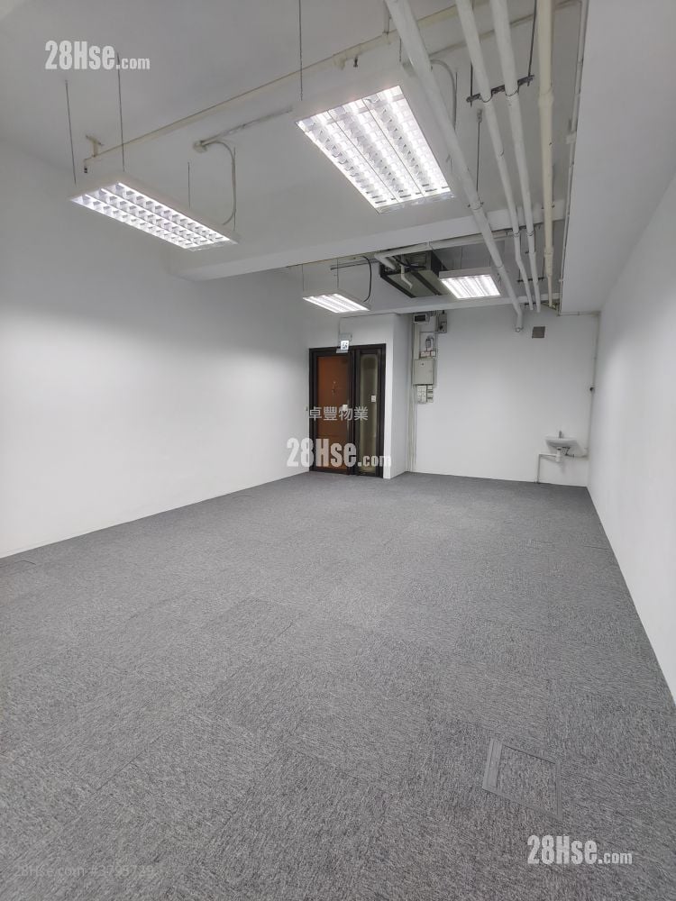 Global Gateway Tower 租盘 开放式间隔 639 平方尺