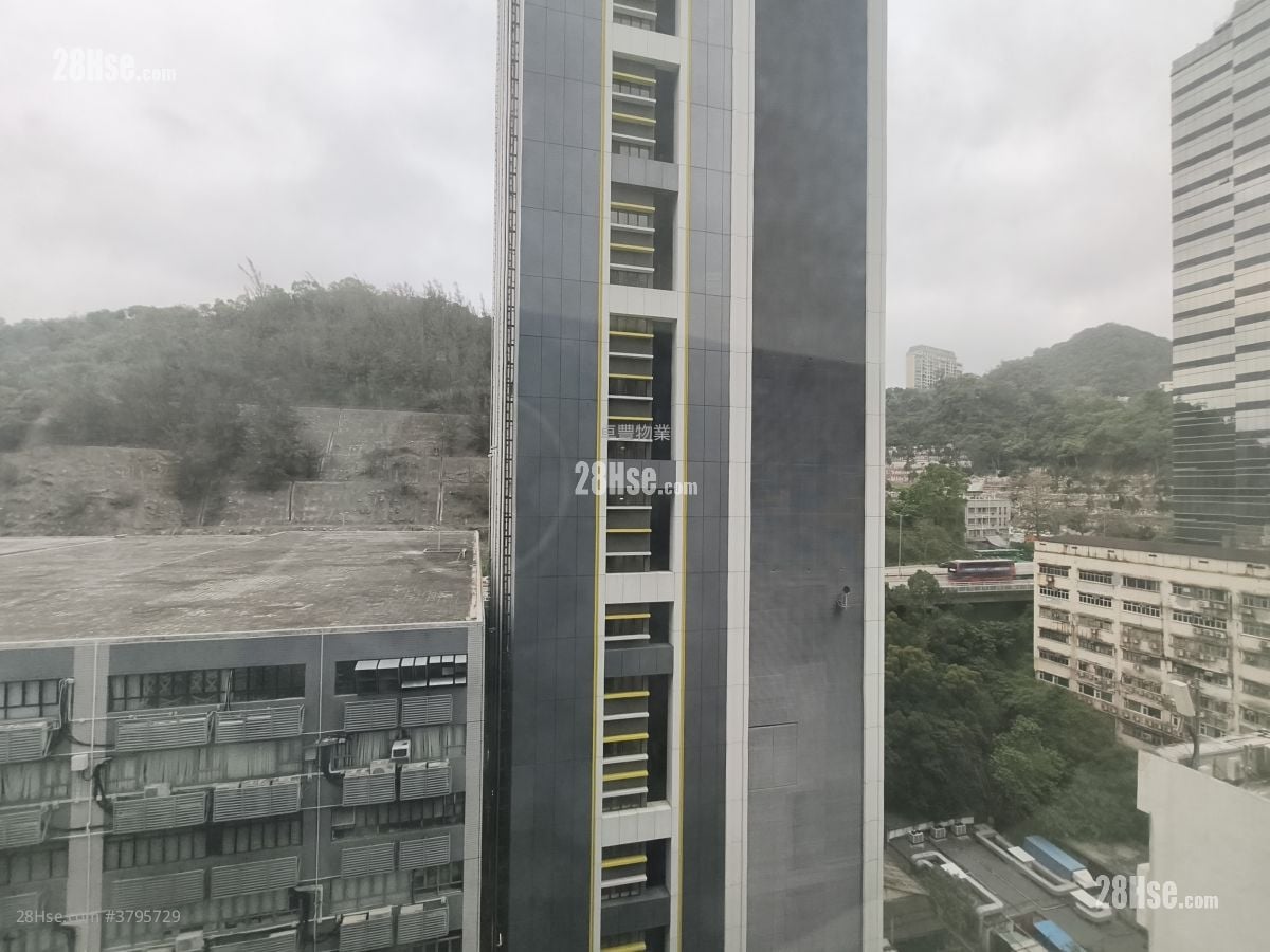 Global Gateway Tower 租盘 开放式间隔 639 平方尺